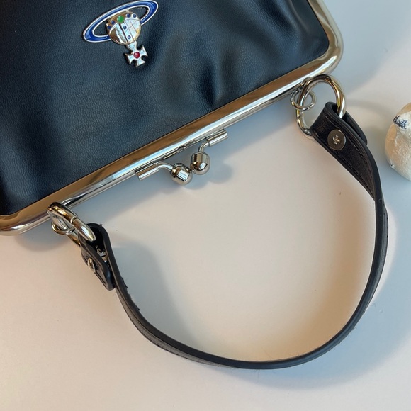 Vivienne Westwood Granny Frame Vegan Leather Handbag - Picture 14 of 17